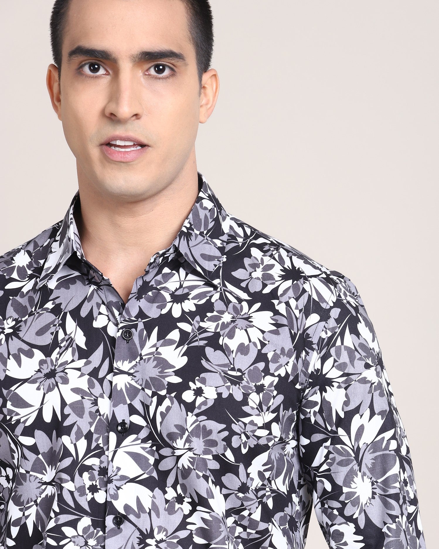 Explore Monsui's collection of floral shirts for fashion lovers