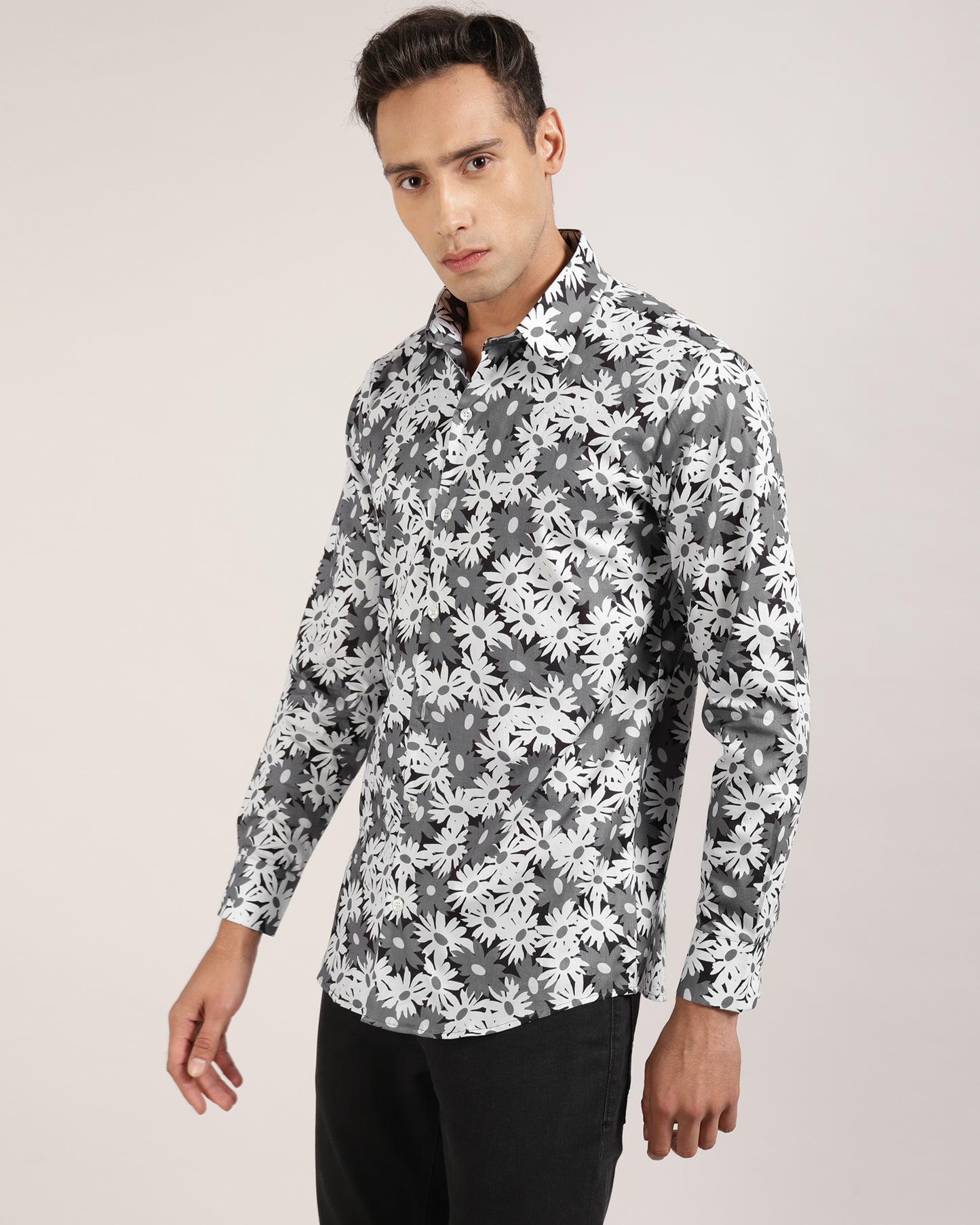 High-Quality Mens Floral Print Shirt in Full Sleeves