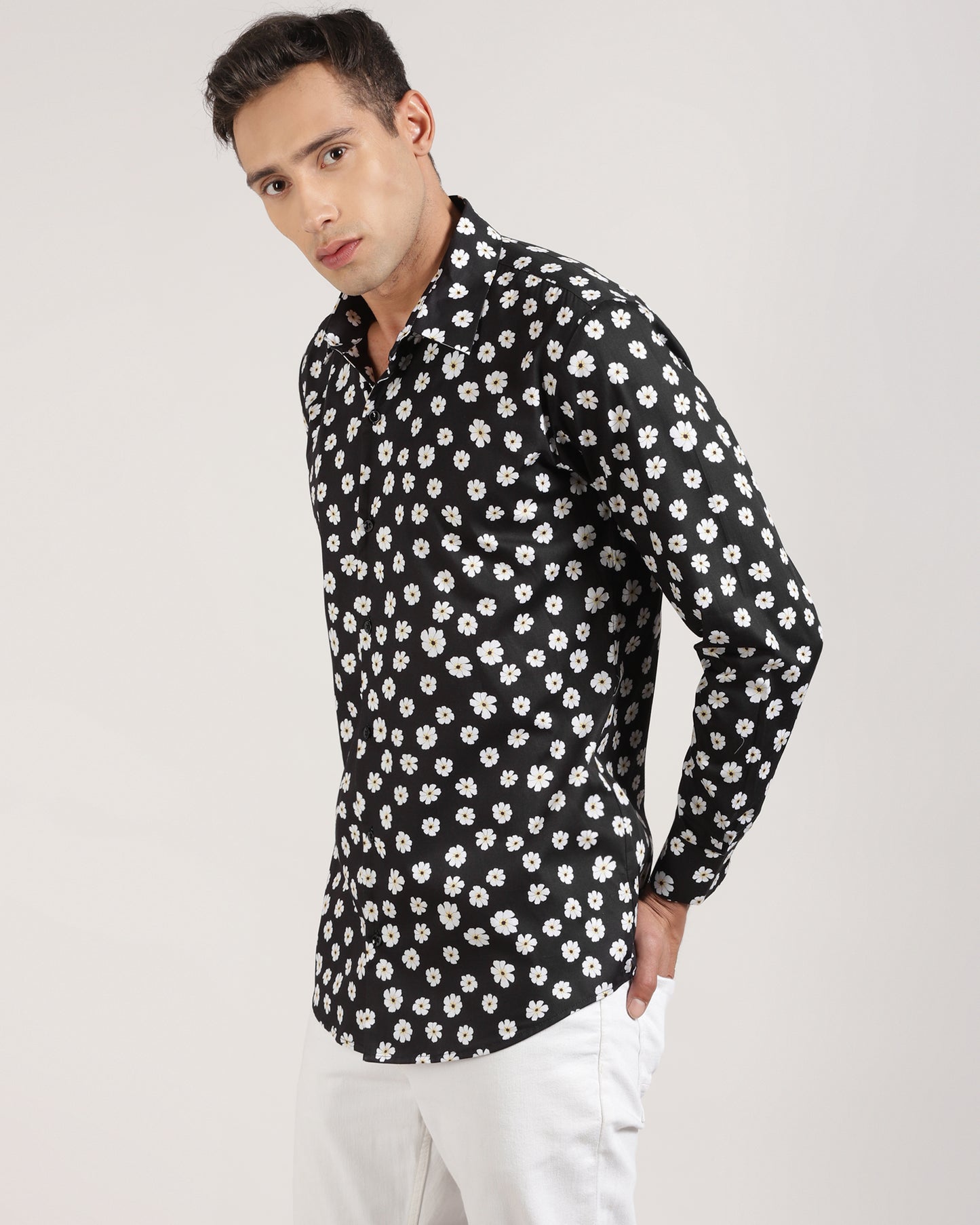 Trendy Men's Floral Shirt at Monsui