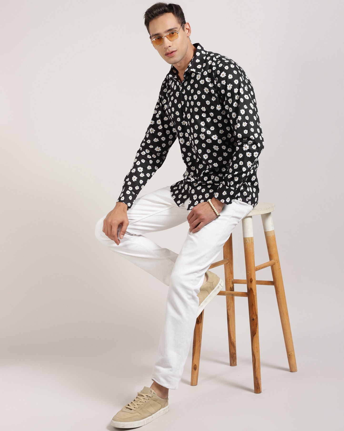 Latest Men's Floral Fashion at Monsui