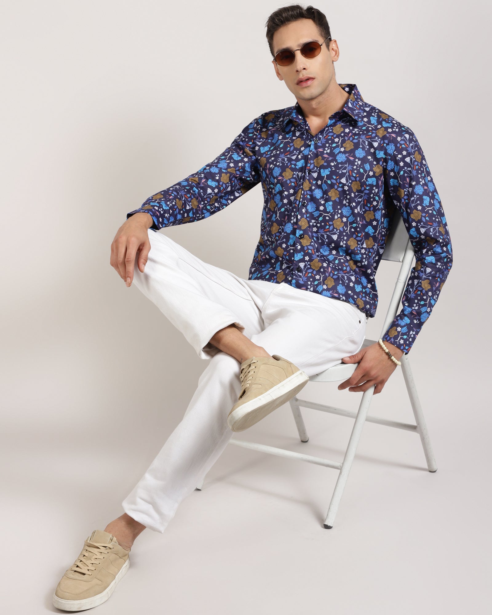 Eye-catching Floral Design Mens Shirt