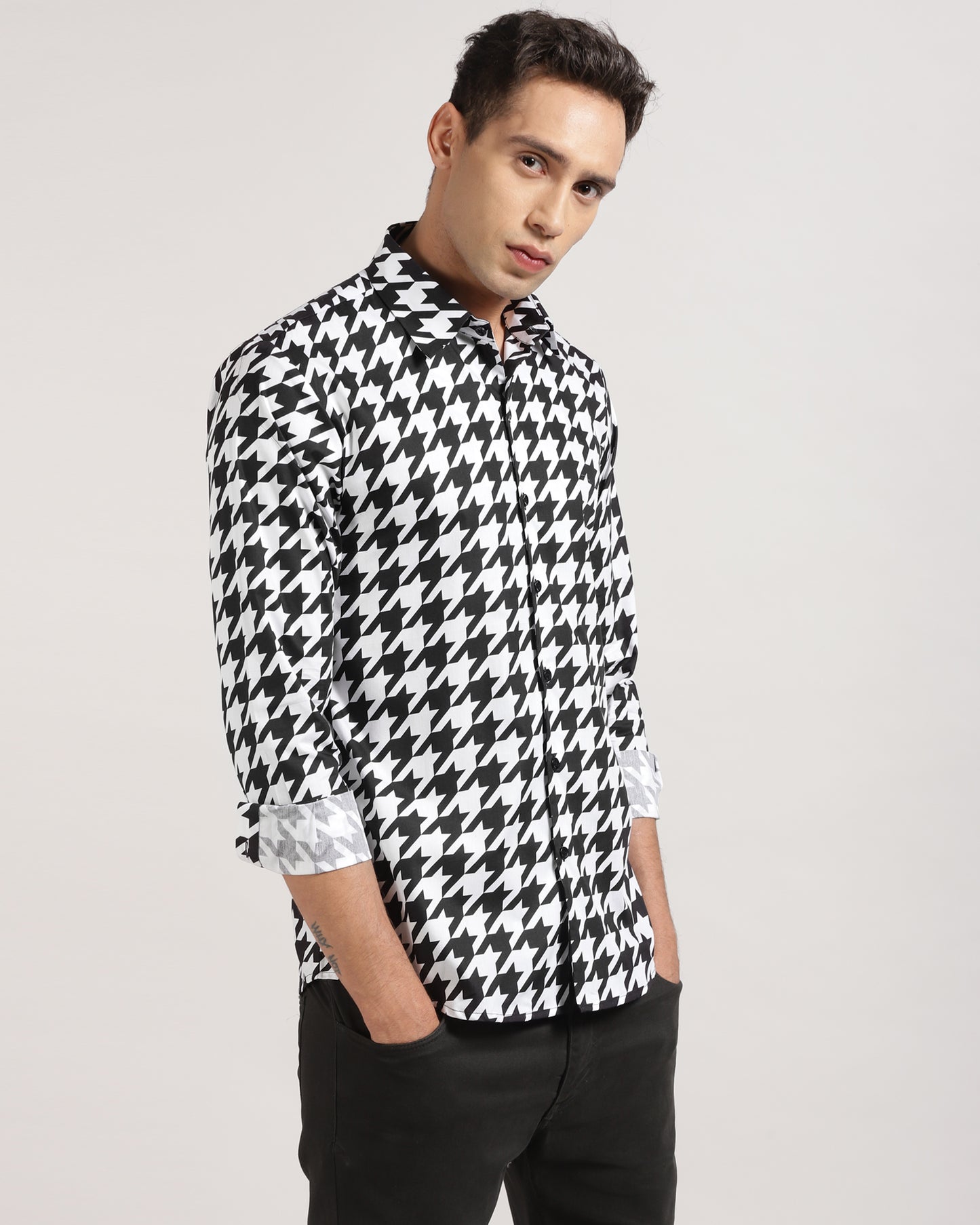 Houndstooth